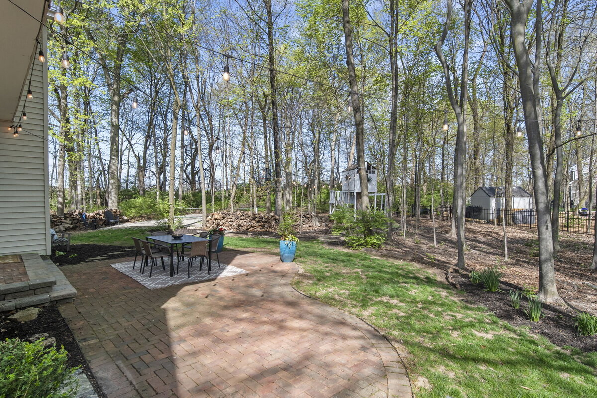114-web-or-mls-A7404431