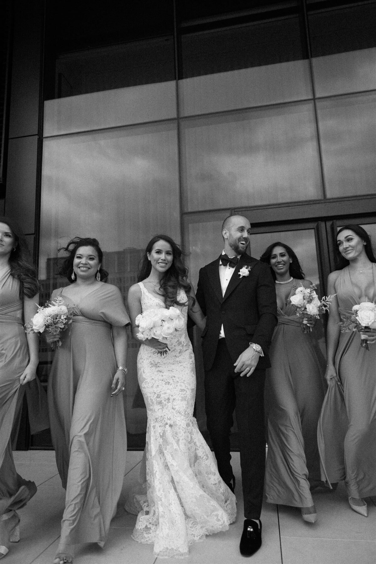 four-seasons-montreal-wedding-julia-garcia-prat-luxury-wedding-photographer-33_websize
