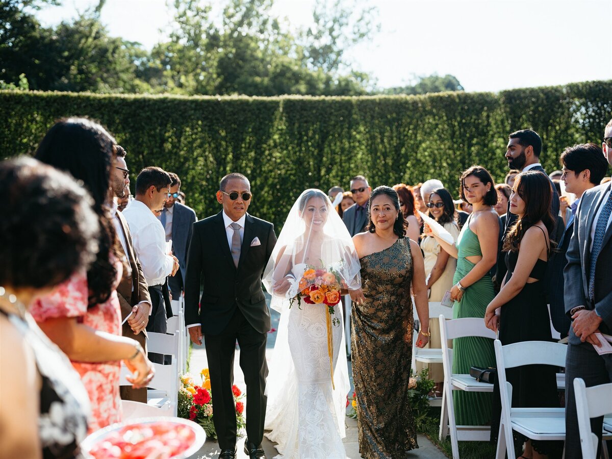 Suneet+Kirstie_Previews_0118