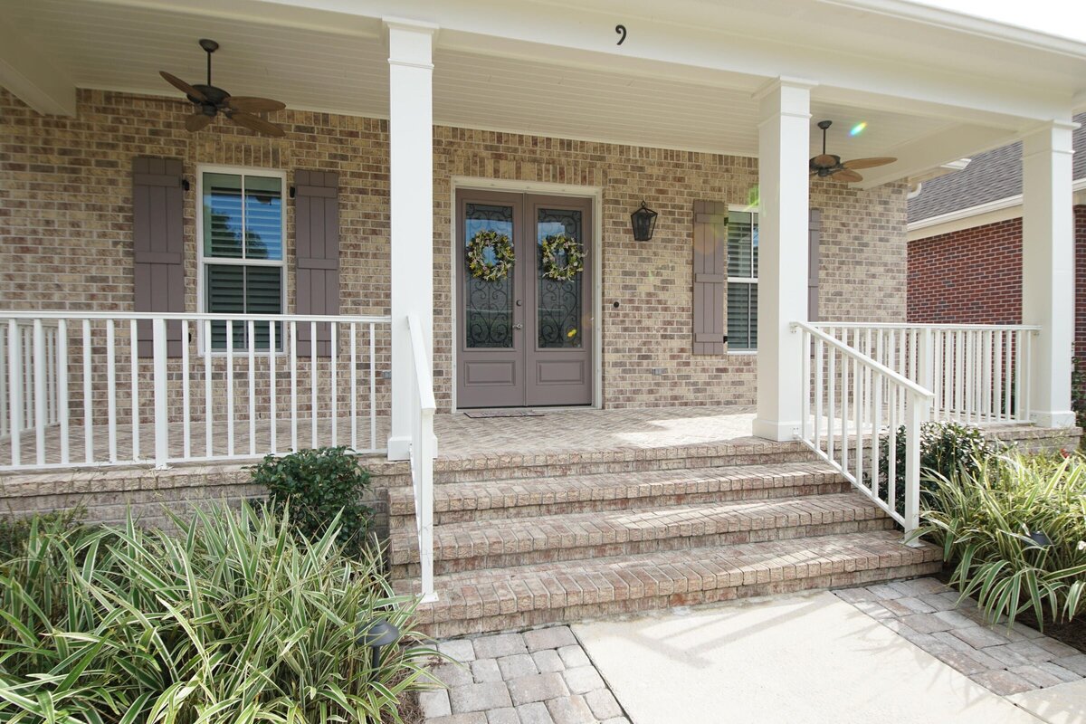 9-Front-Porch-Circle