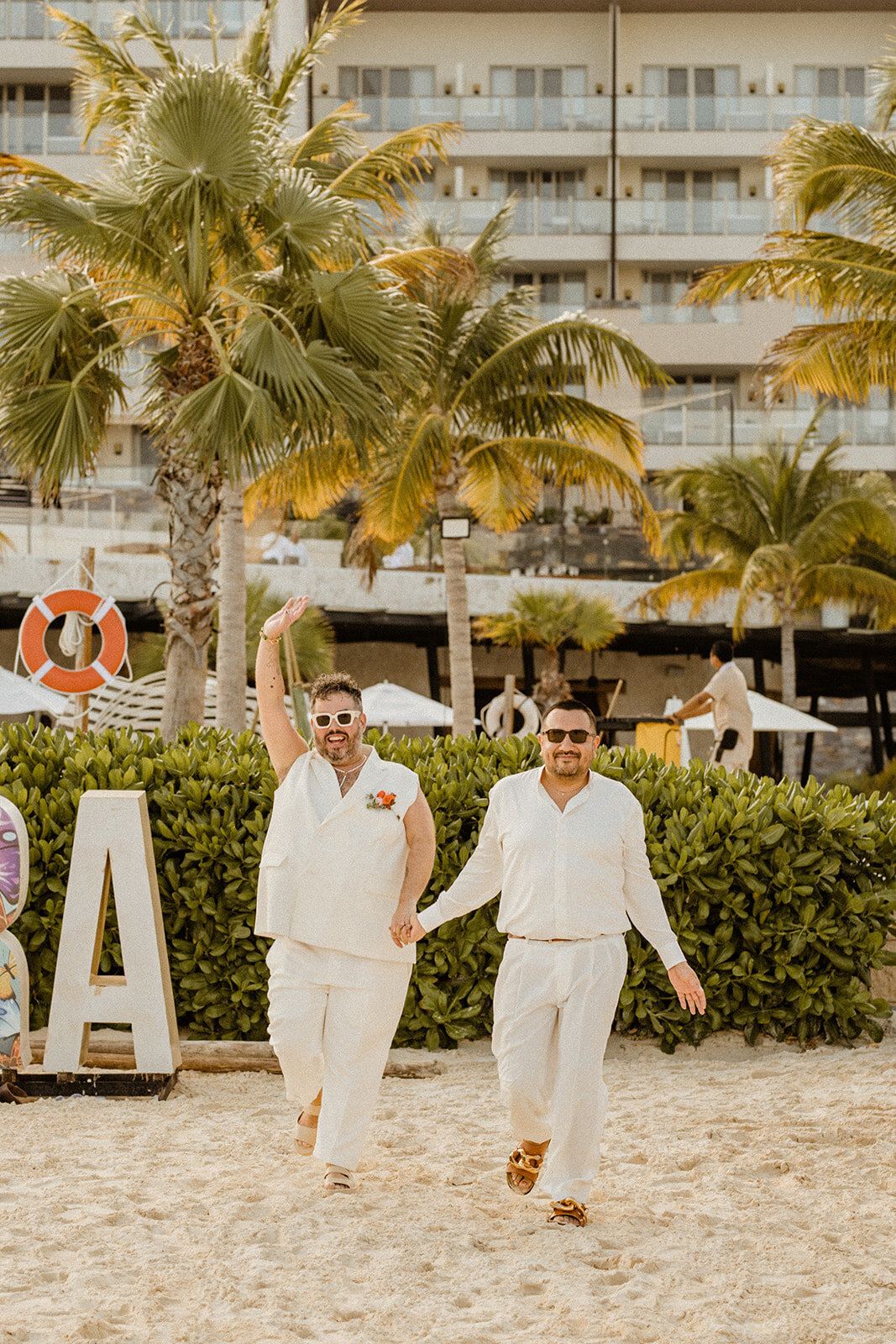 d-mexico-cancun-dreams-natura-resort-queer-lgbtq-wedding-details-ceremony-i-dos-01