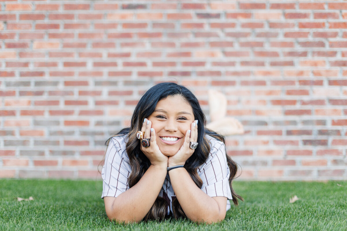 softball-girl-senior-portraits-atlanta-newnan-fayette