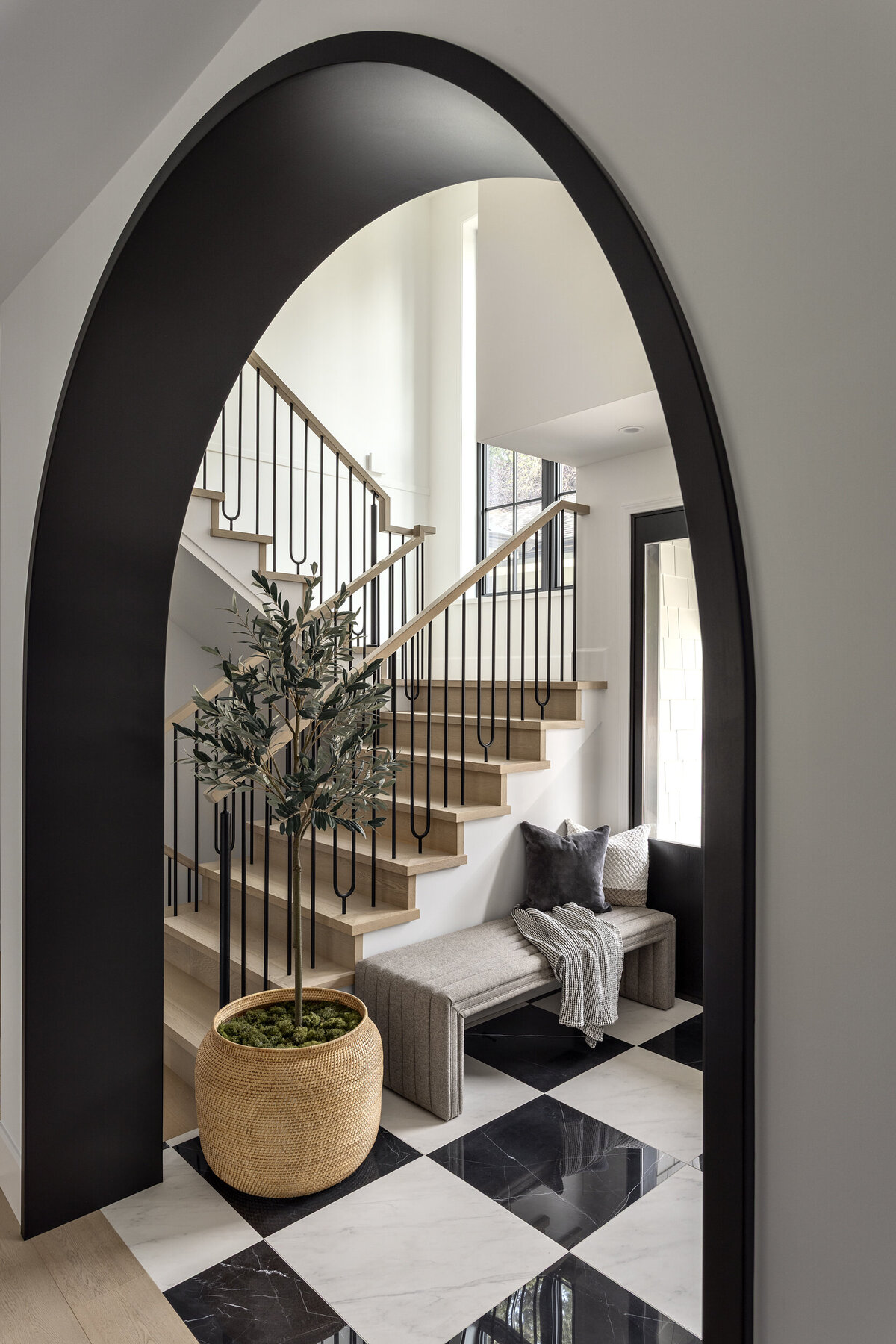 Taleah_Smith_2567_Newmarket_Web-2-6168