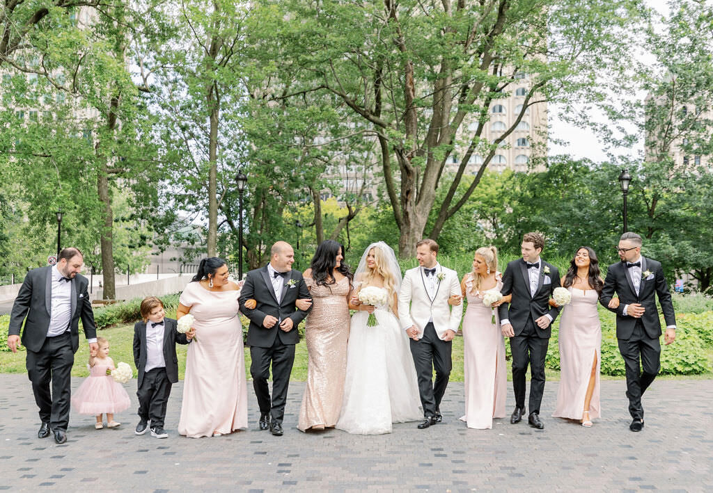 Cathédrale Marie-Reine-du-Monde Wedding_montreal best wedding photographer | luxury moment photography-9028