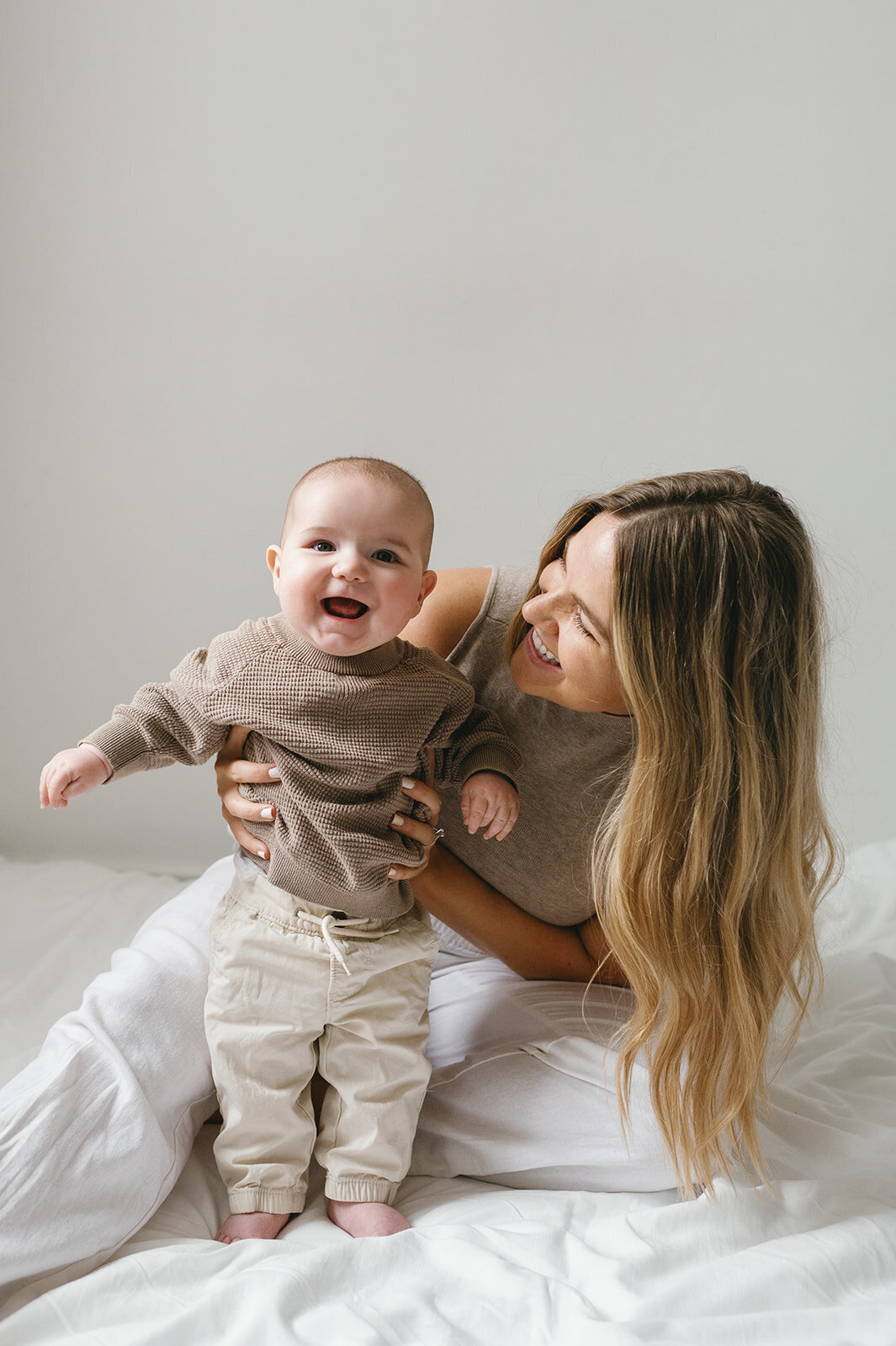 casareto-family-studio-mini-session-2024-66_websize (1)