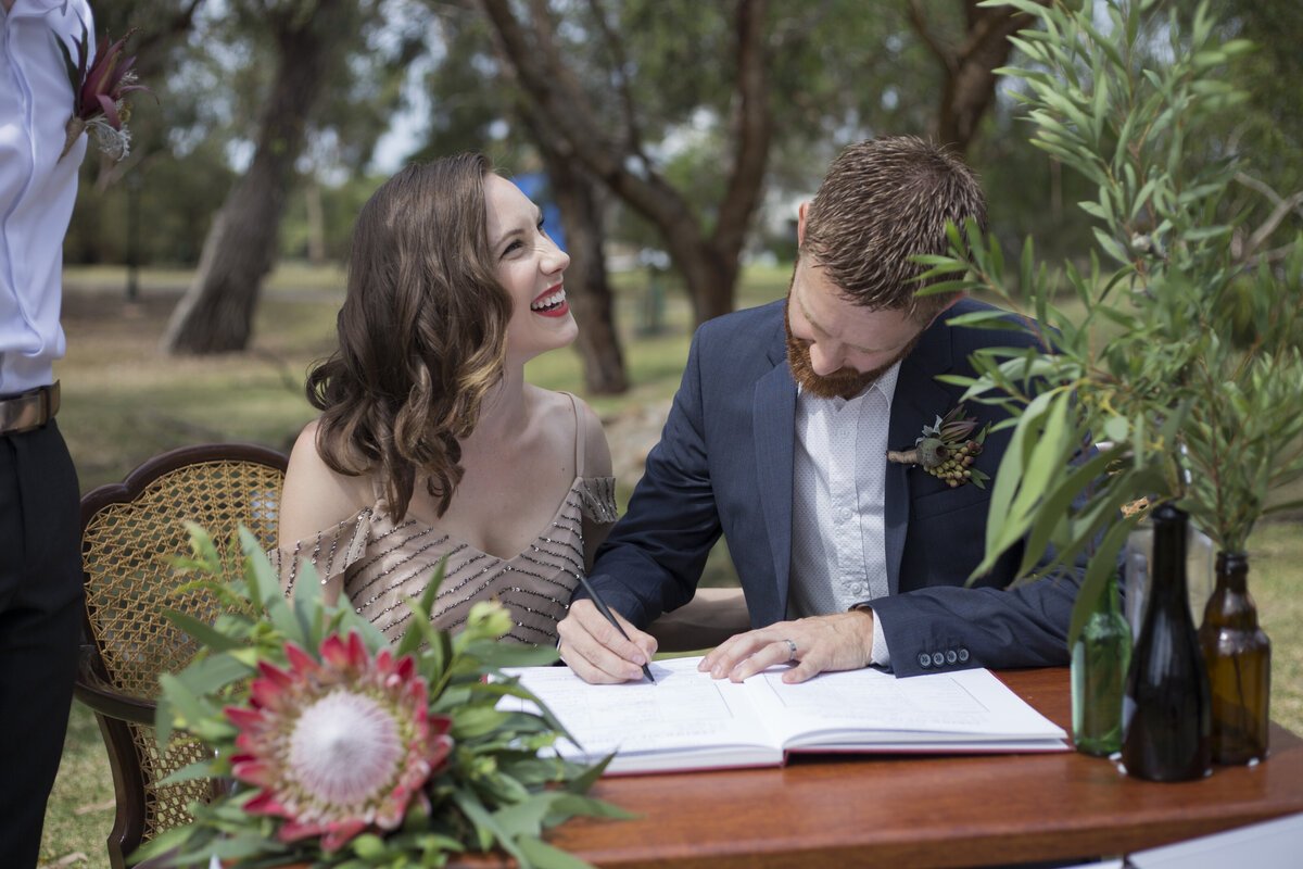Cat lyndell Photography Weddings1