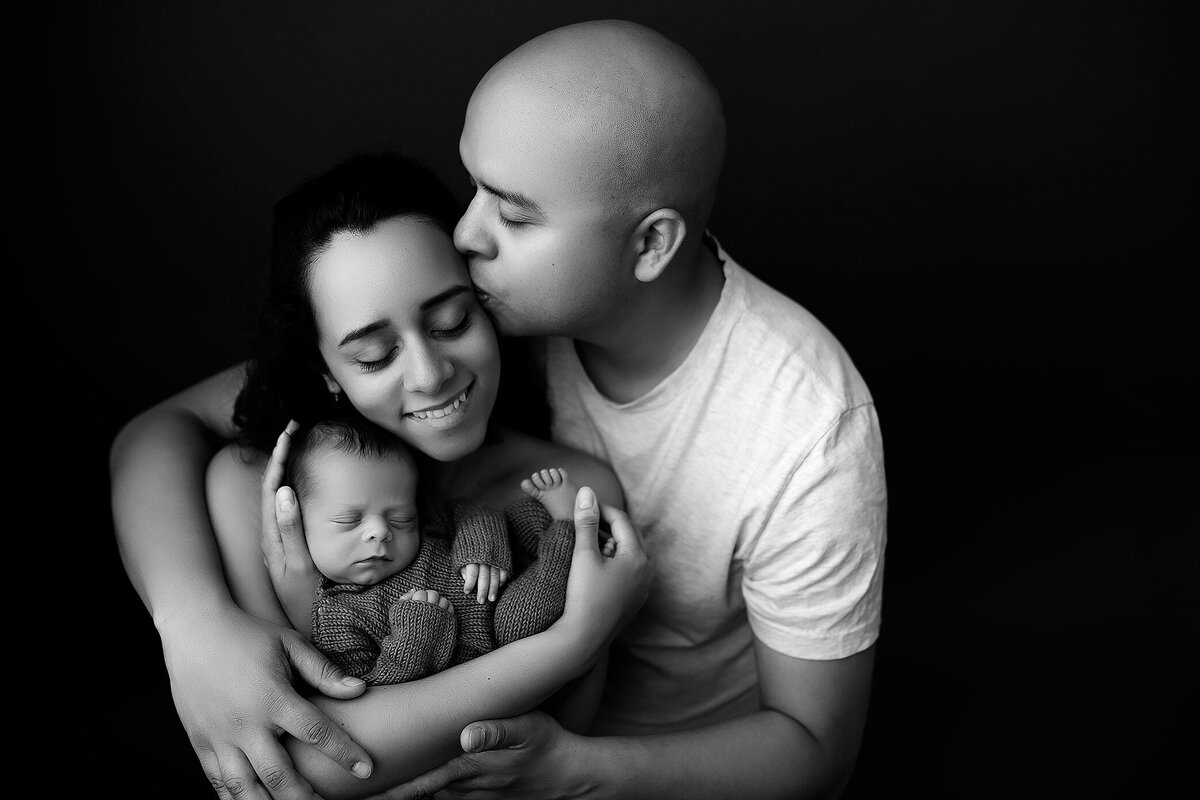 Edmonton Newborn Photography_Kelsie Kelly Photographer new 2024 (16)