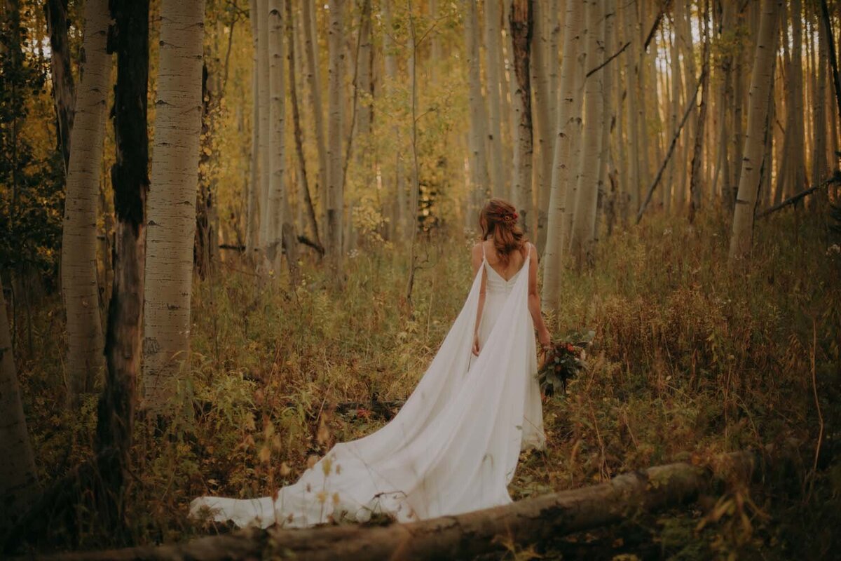 Andi_Nick_BridalPortraits_KikiCreates-17
