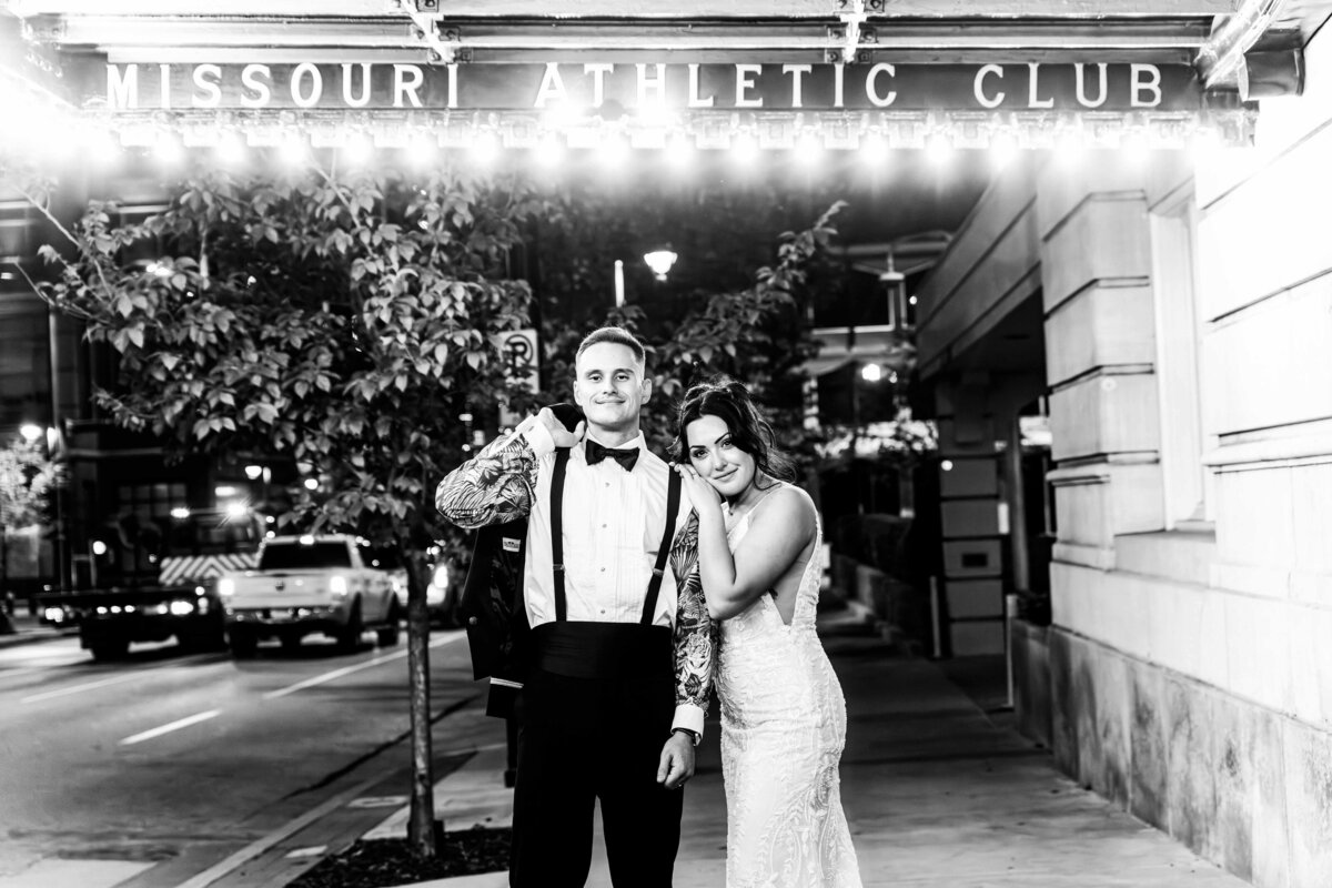 Cassie-And-Frances-wedding-Missouri-Athletic-Club-Photographer-Mexico-Columbia-St.Louis-Kansas-City-Missouri-Kansas