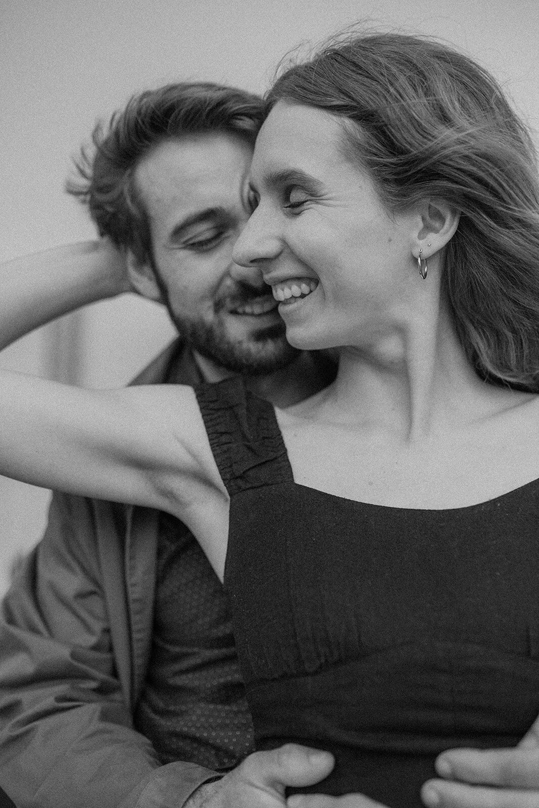 downtown-toronto-kensington-market-engagement-session-nontraditional-artsy-indie-film-romatic-1509