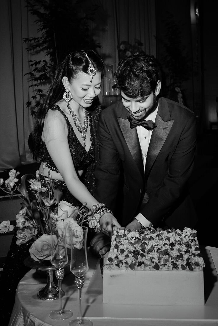 Mary Beth & Tarun _ Fox Theatre - Rêver Weddings- Araiza Florals (2)
