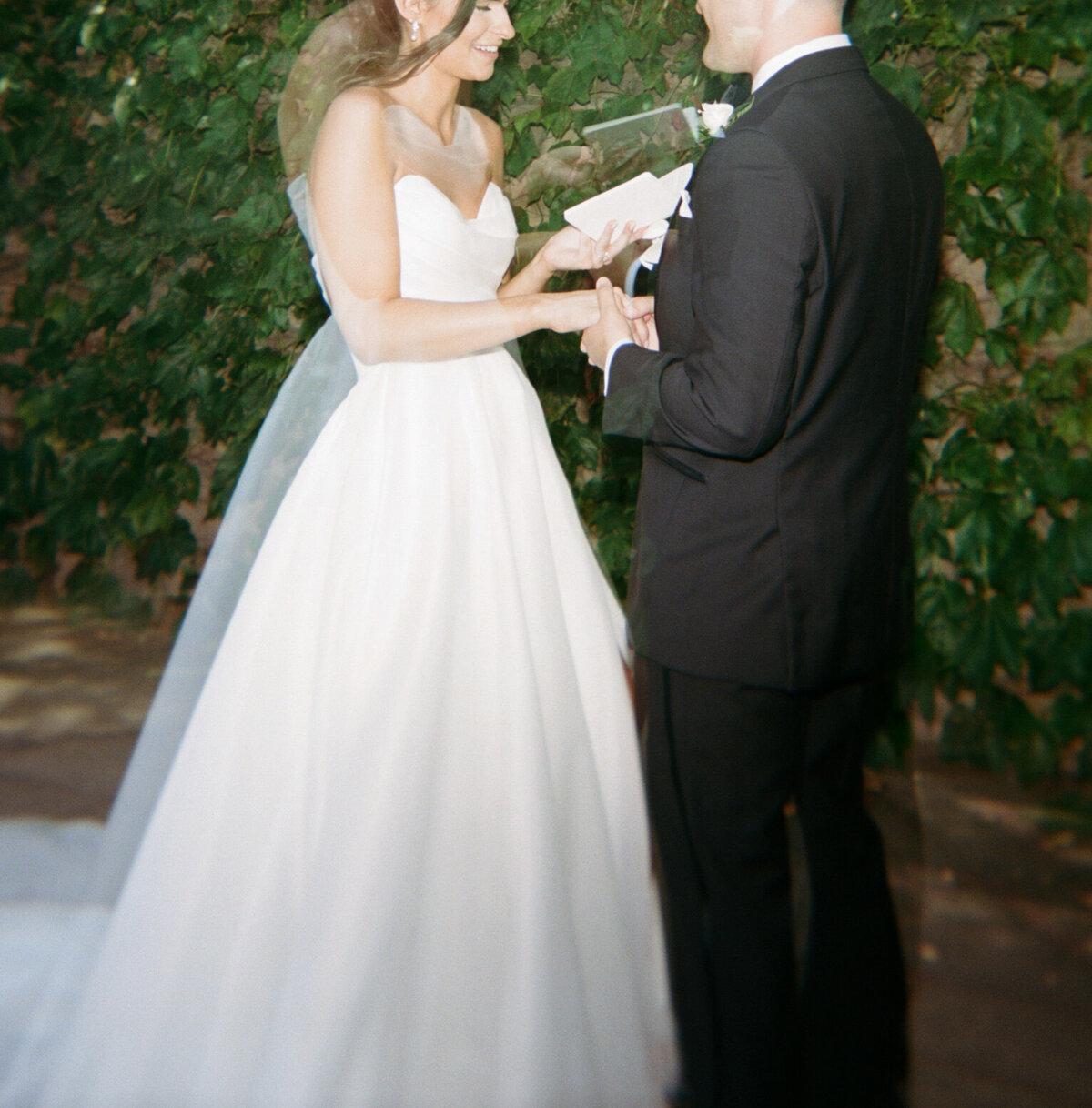 Club-at-Corazon-Wedding-ColumbusOhio-JNBroski-OliviaCasey076