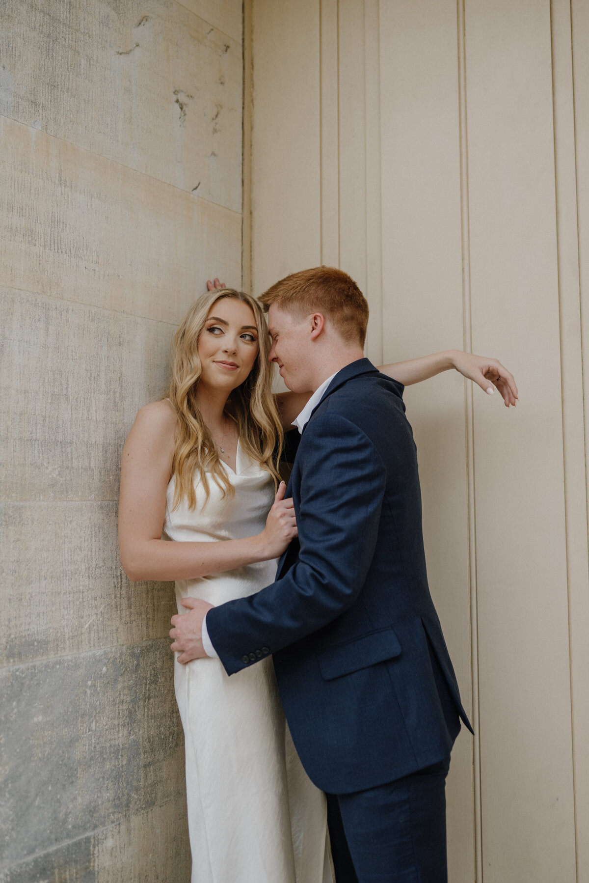 Lauren-Carly-Photo--E+B--New-Jersey-Destination-Wedding-Photographer--Modern-Chic-City-Engagement-Session-0122