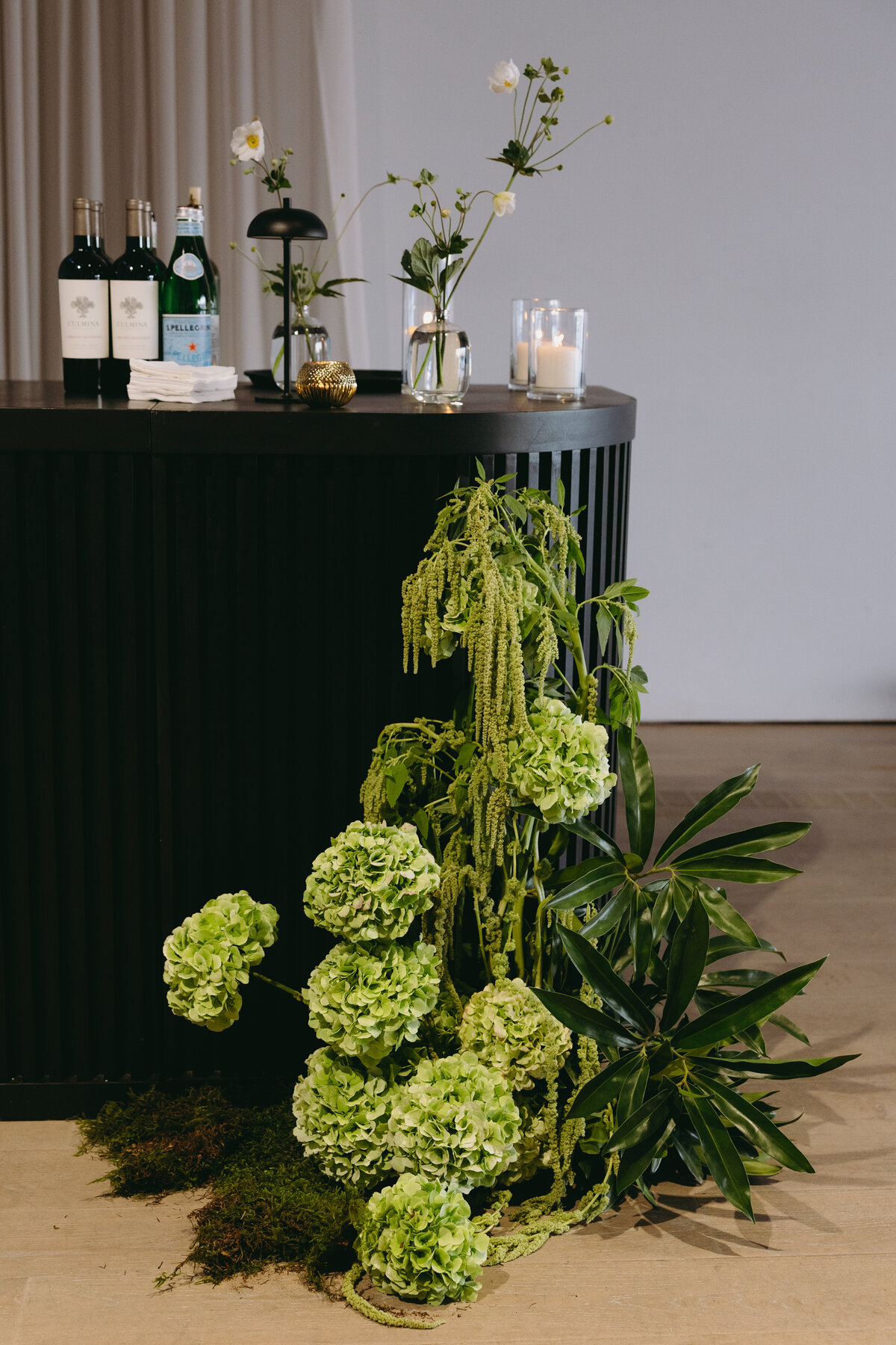 kathryn-mclaren-photo-the-polygon-vancovuer-queer-wedding-600