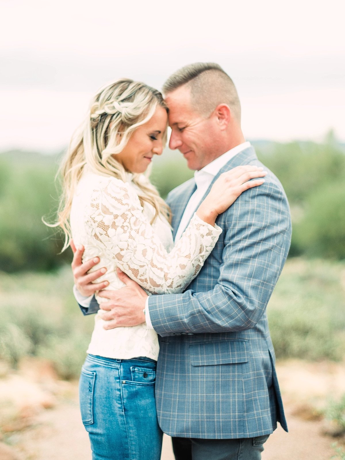 scottsdale-arizona-wedding-photographer-engagement-desert_0036