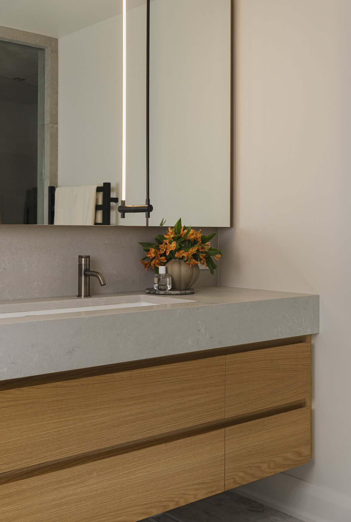 Dark and Moody Bathroom Inspiration