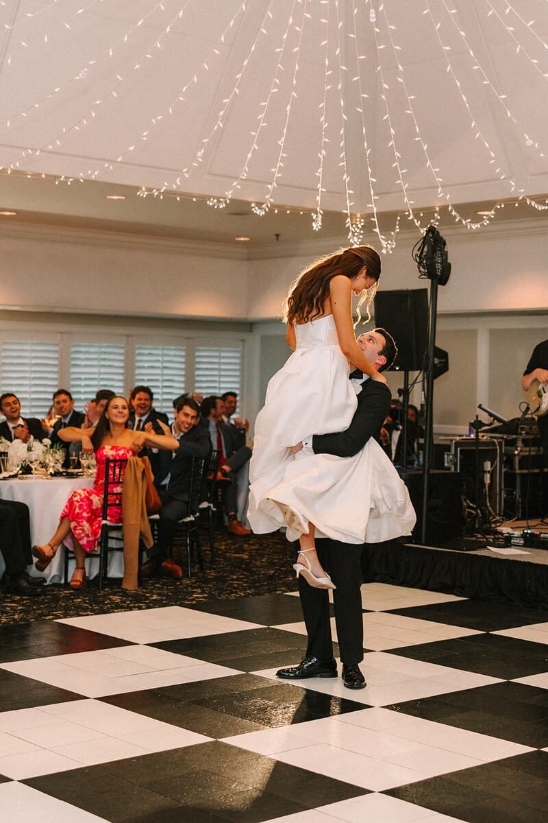 evansville-country-club-black-and-white-reception34