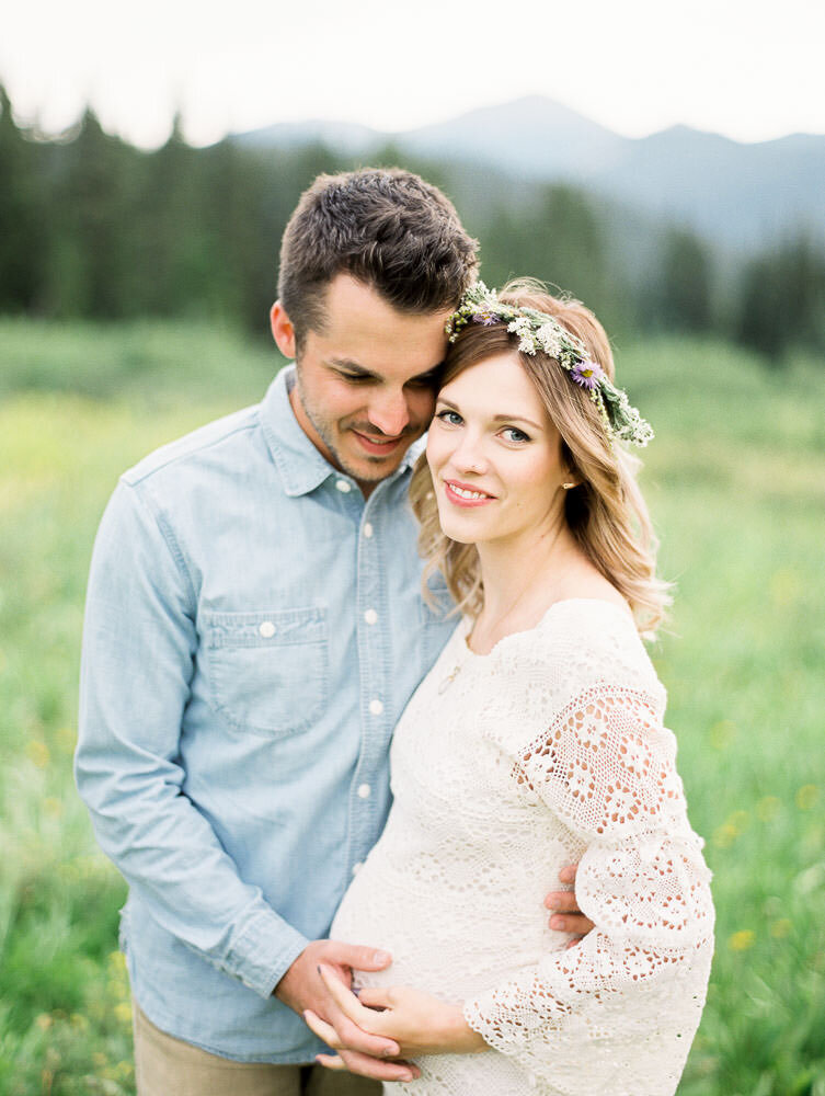 Colorado-Family-Photography-Breckenridge-Maternity-Photoshoot23