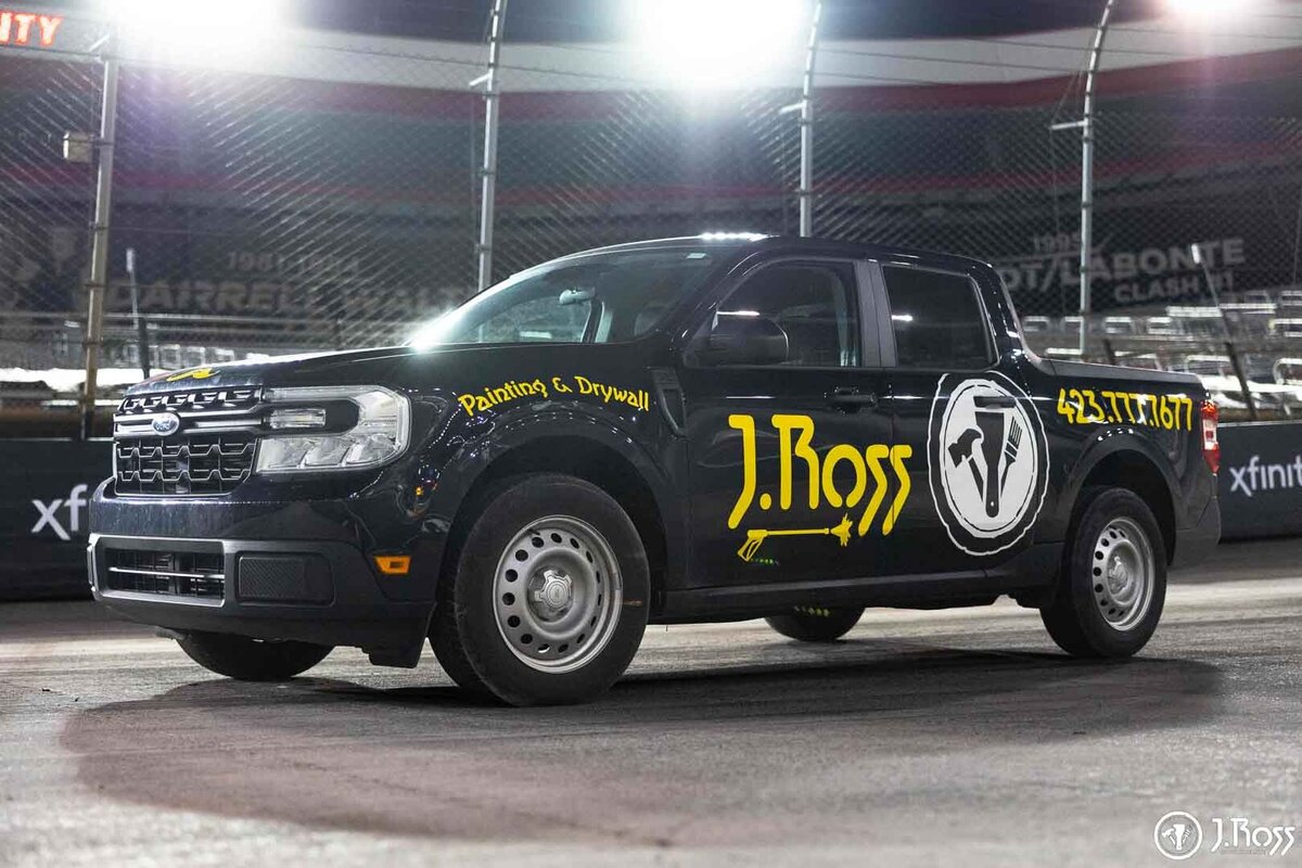 BRISTOL-MOTOR-SPEEDWAY-COMMERCIAL-PAINTING-J.ROSS-24-2