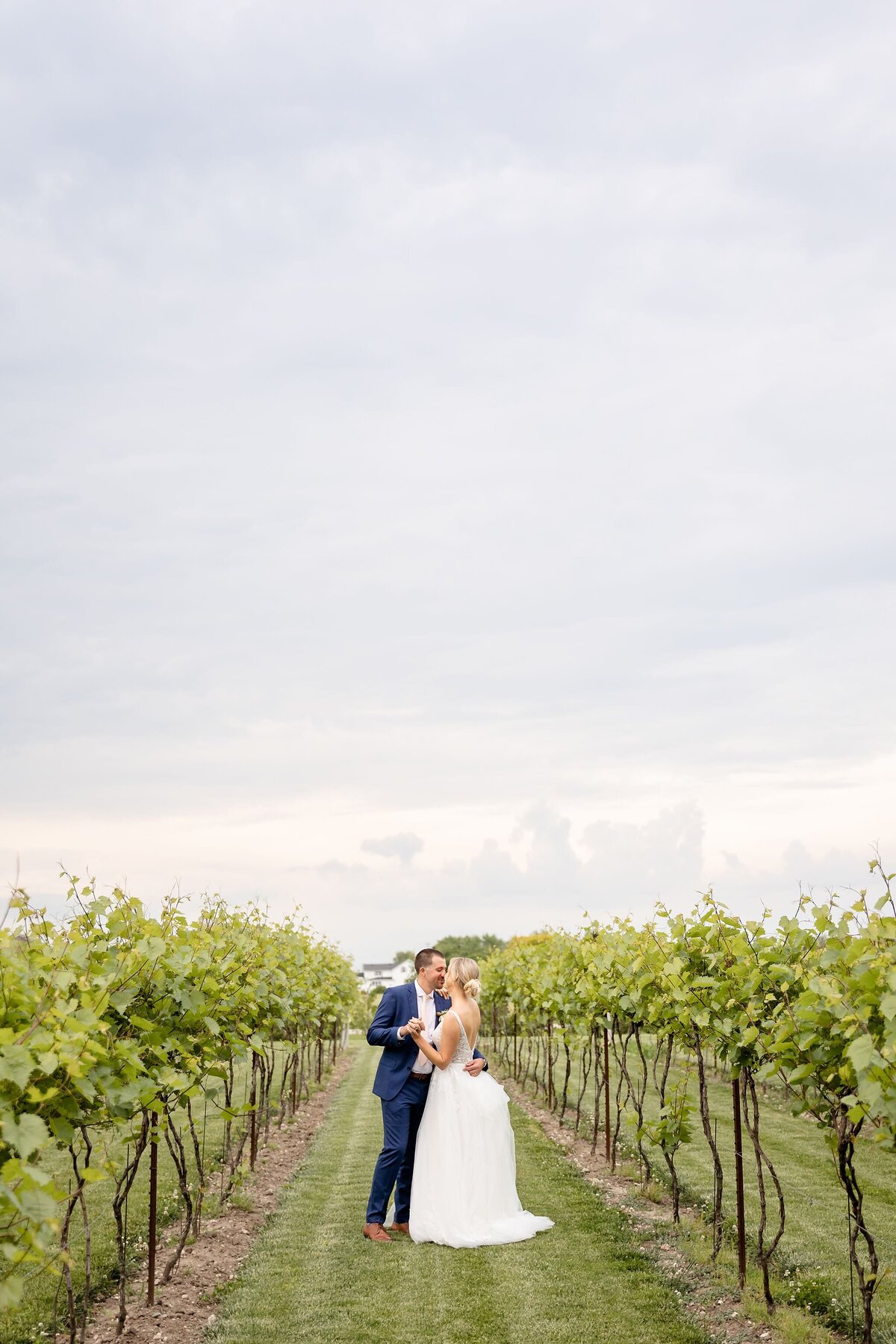 Katrina and Thomas Sneak Peeks - Dylan and Sandra Photography -53