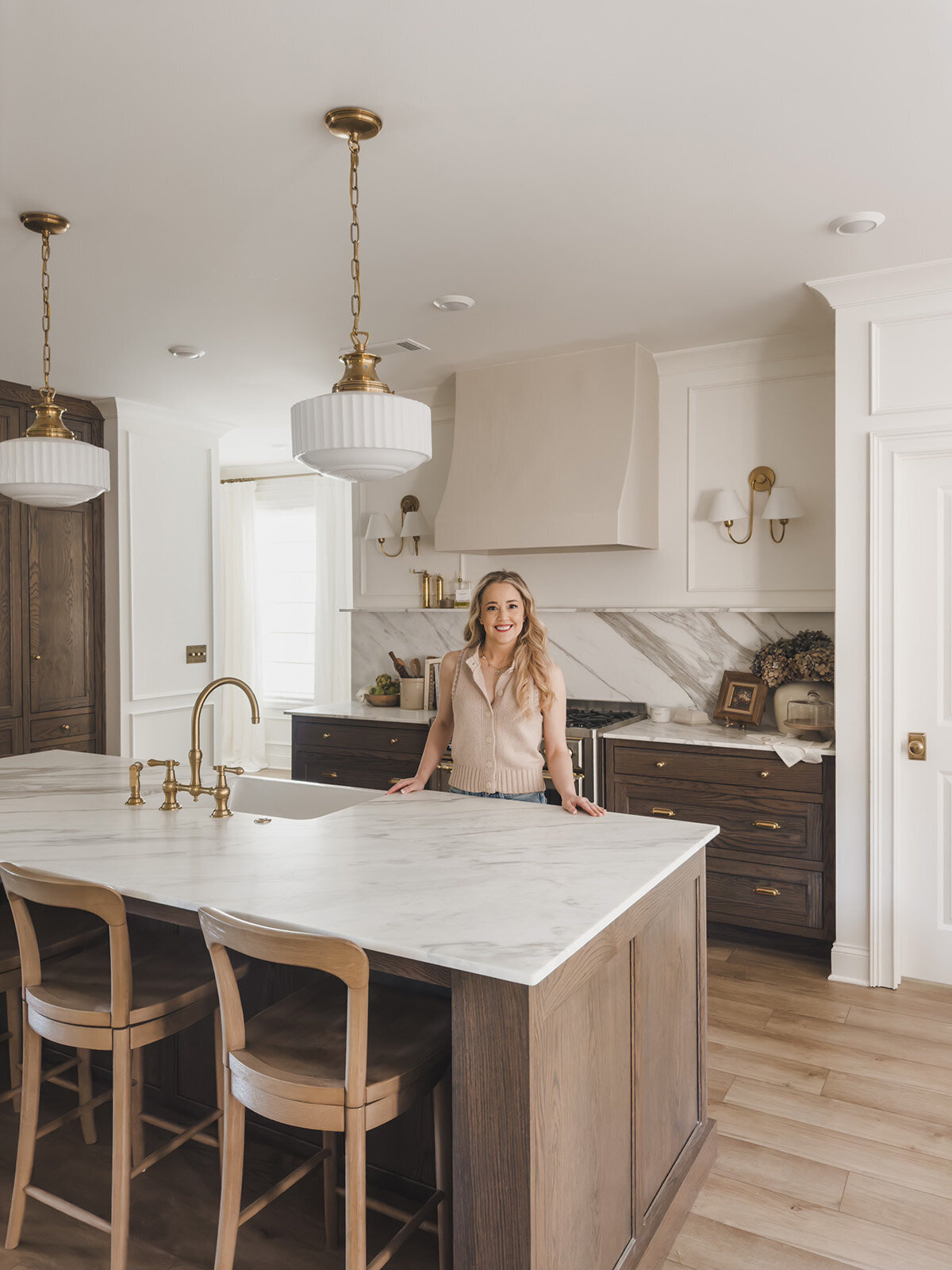 Alexis Andra Austin is a home decor content creator, small business owner and passionate DIYer
