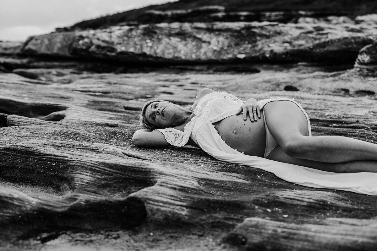 Louise Maternity 2022-35