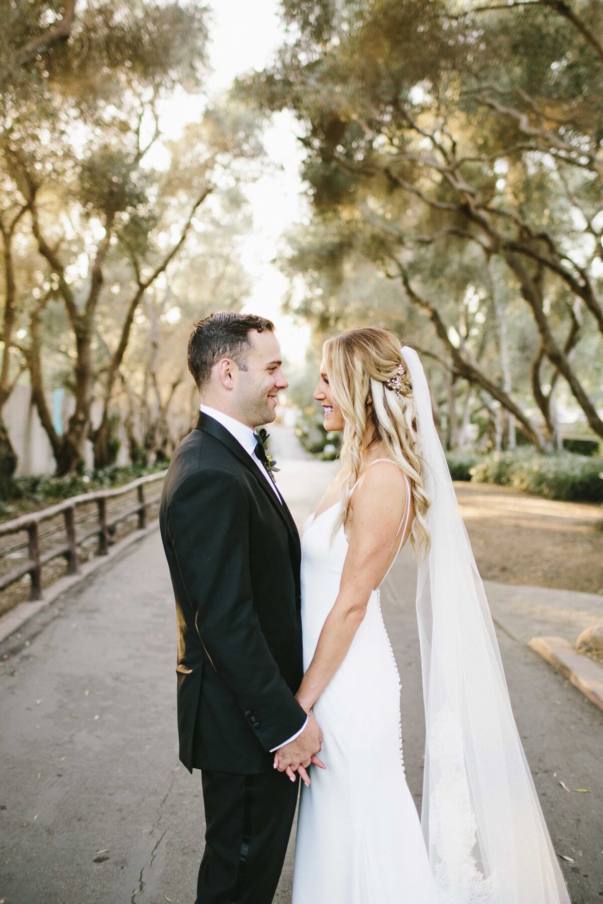 Santa Barbara Zoological Gardens Wedding_Santa Barbara Wedding_Wild Whim Photography_Tonya Szele Events-Katie Serkes _ Joe Herrle_Zoo Wedding_Boho Wedding Details001