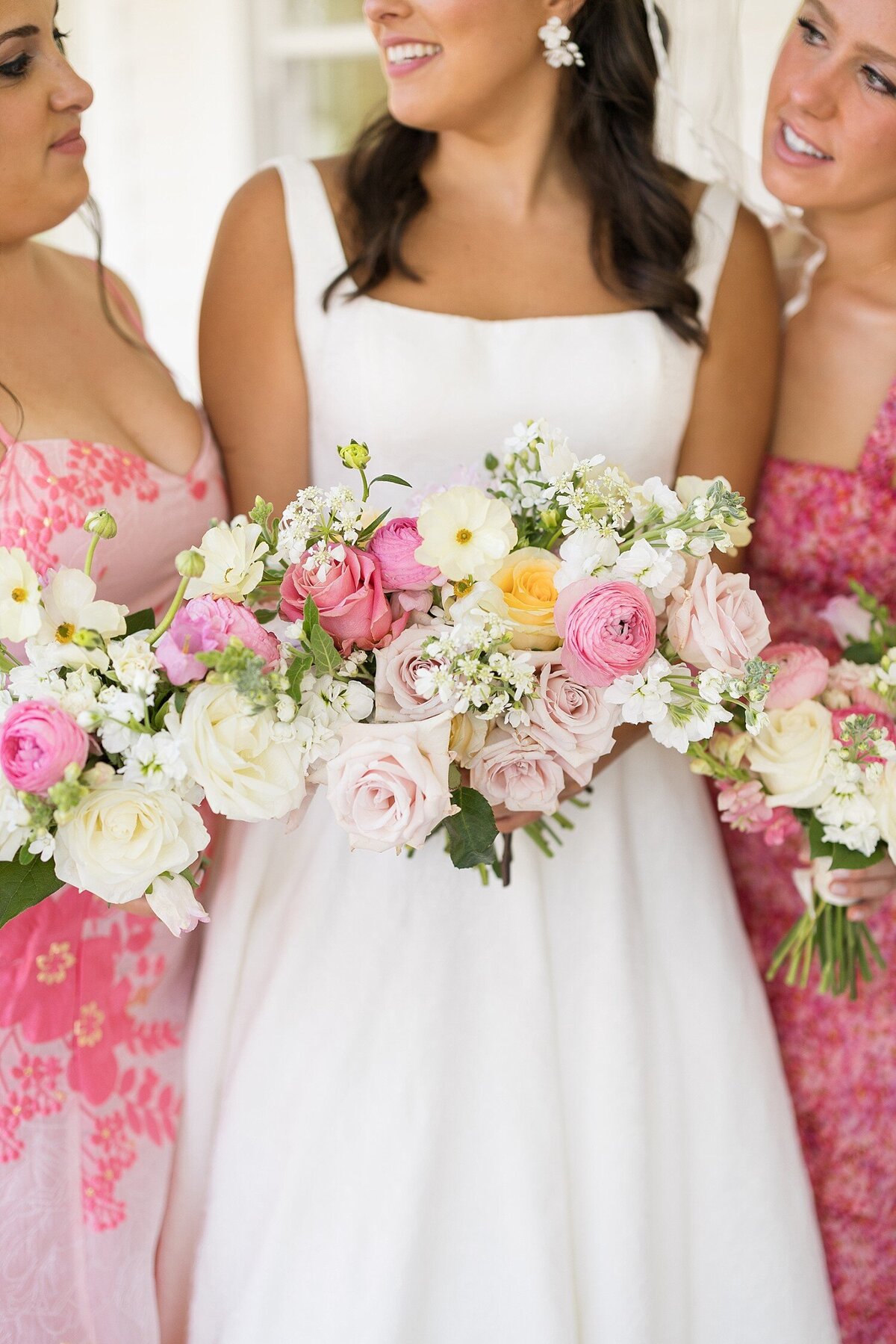 The-Upchurch-Cary-Wedding-Photographer-Timeless-Spring-Wedding-Sarah-Hinckley-Photography-valkeaton2025-_0029