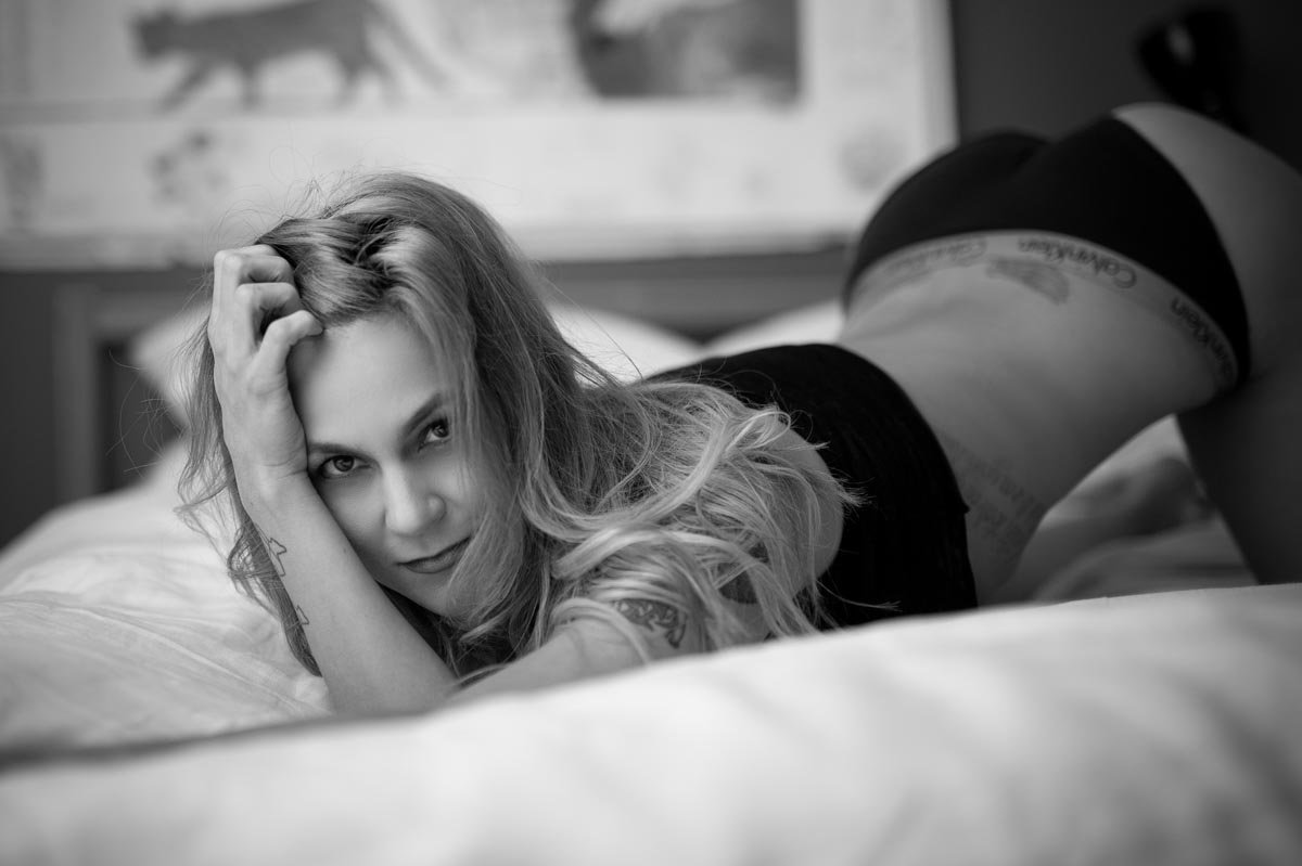 02-10-19-boudoir-shoot-airbnb-0714-Edit