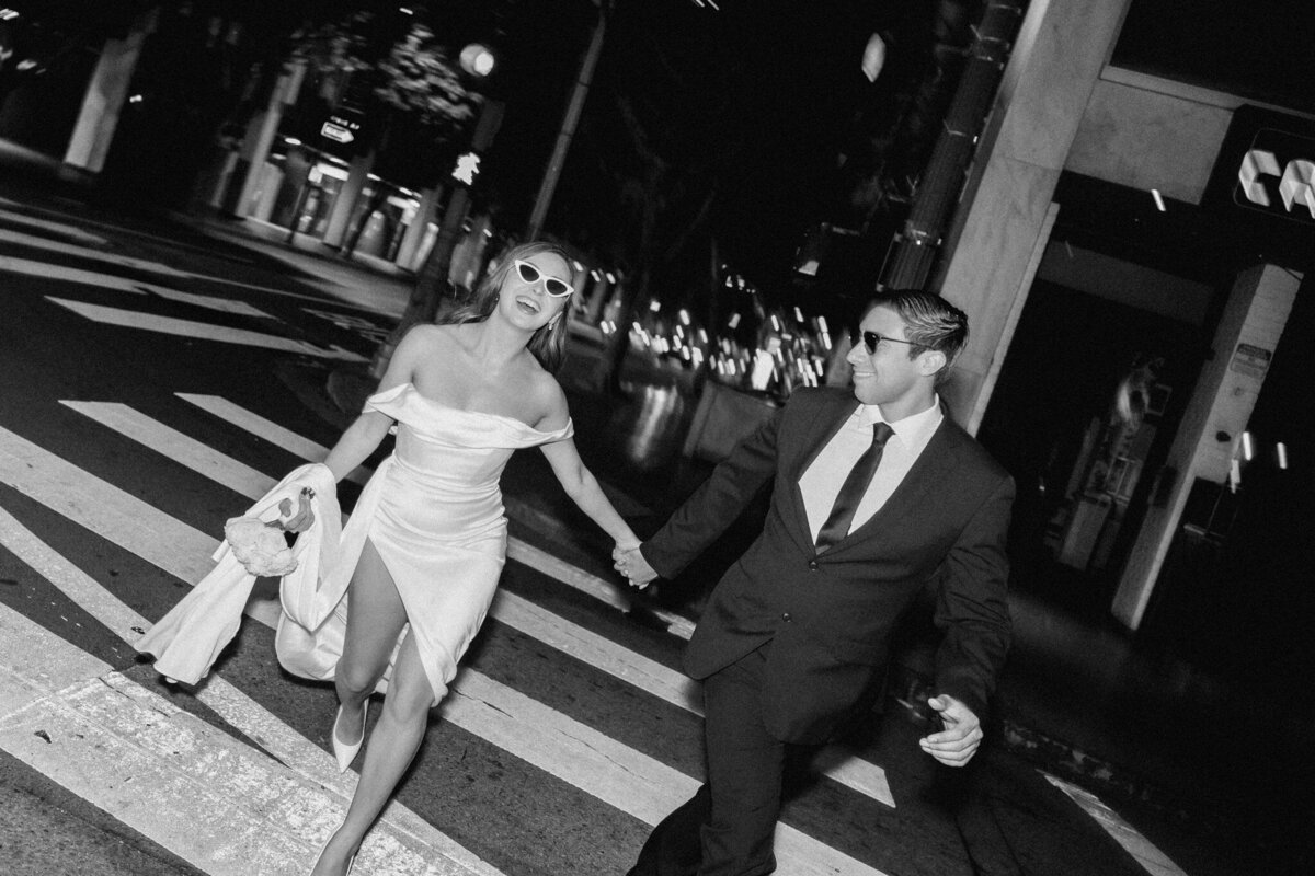 Photos-By-Dee_old-hollywood-engagement
