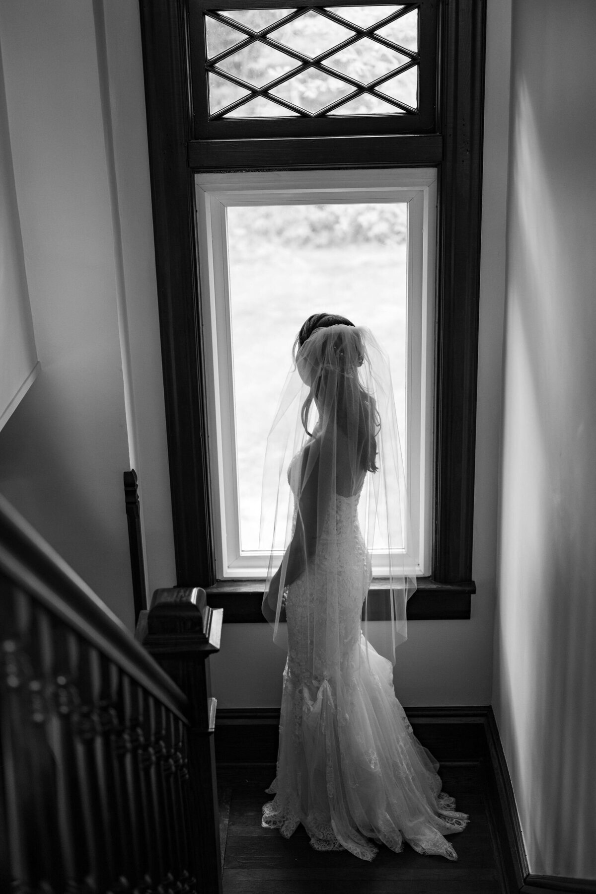 artful documentary style wedding photography