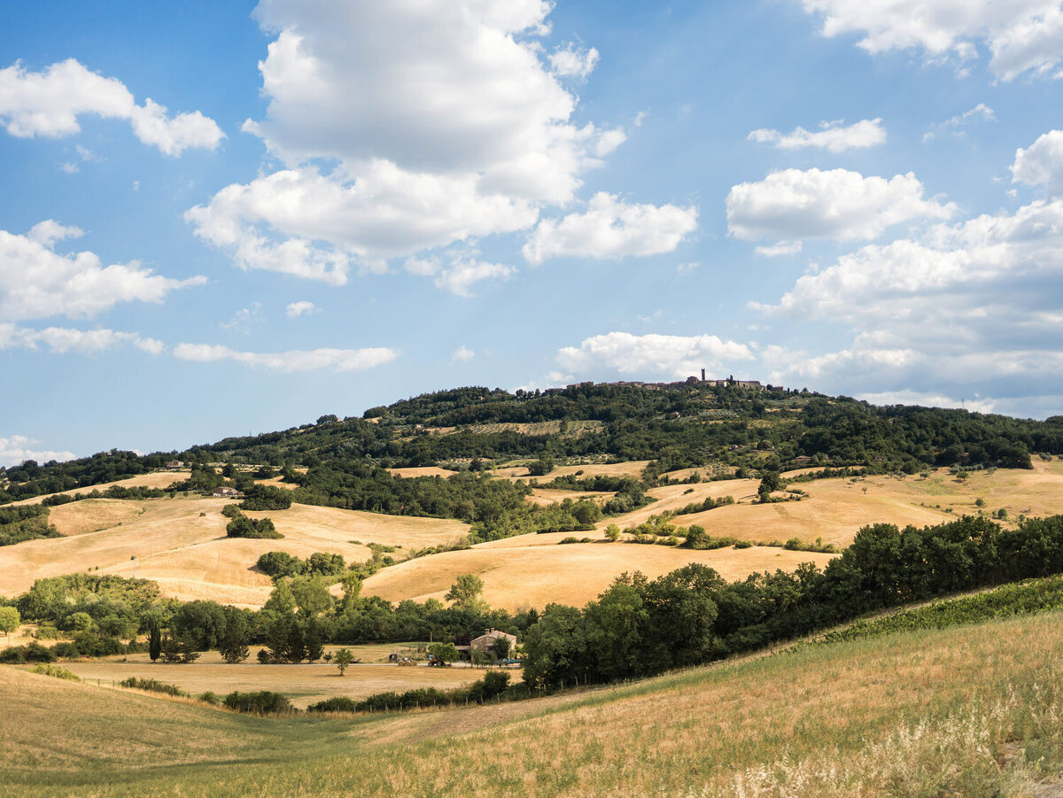 Tuscany-Podere-Tesoro-Wedding-25