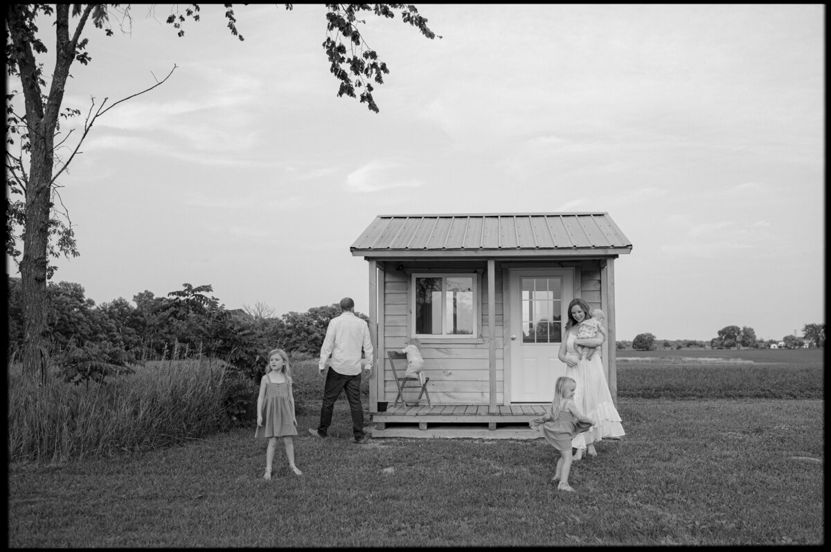 JeminiPhoto_MichiganLifestylePhotographer_FarmLife31