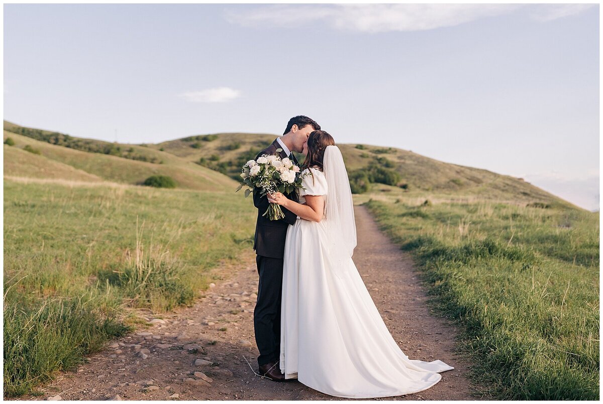 tunnel_springs_bride_and_groom_photos_0002