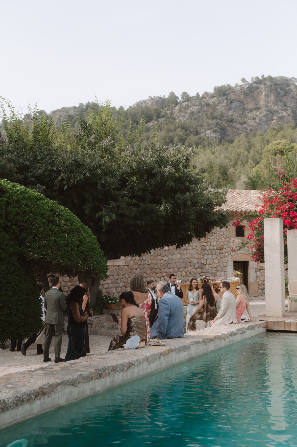 MJsneak_wedding-5
