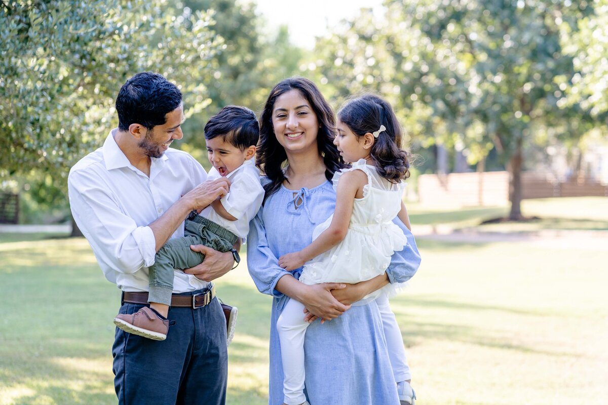Austin-TX-Family-Session-Magnolia-And-Grace-Photography-Co-AnumK# (1)-6