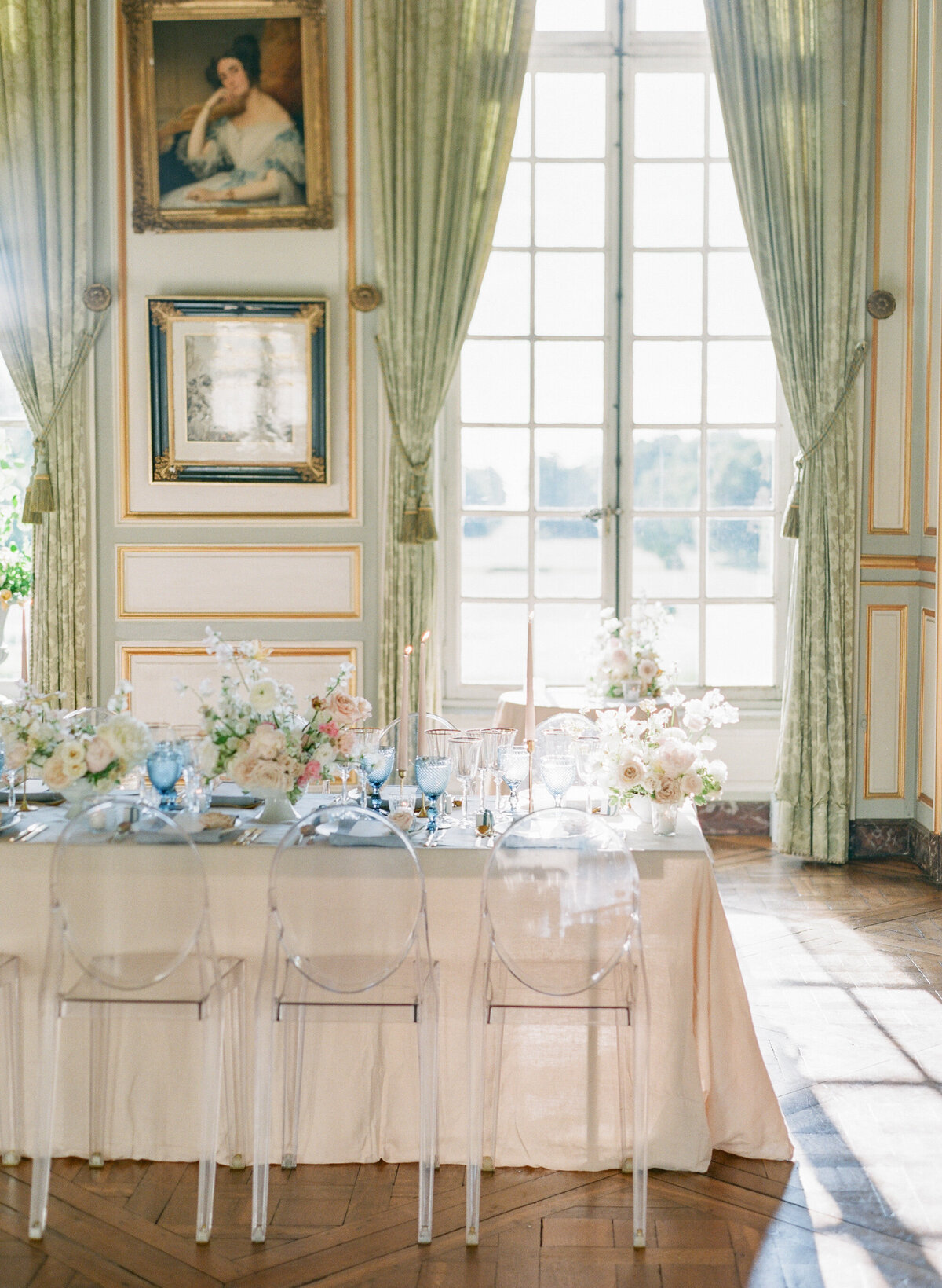 Jennifer Fox Weddings English speaking wedding planning & design agency in France crafting refined and bespoke weddings and celebrations Provence, Paris and destination Laurel-Chris-Chateau-de-Champlatreaux-Molly-Carr-Photography-80