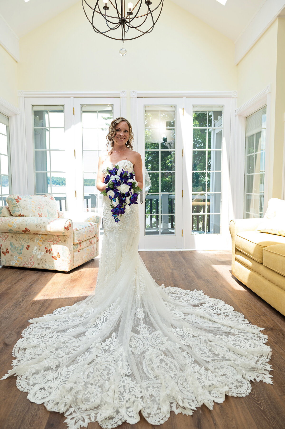 Detroit-Wedding-Photographer-The-Landing-002