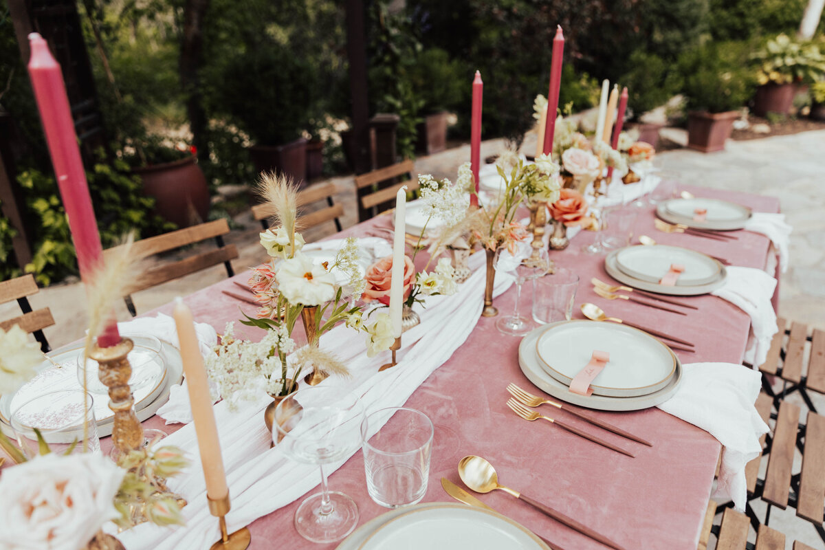 Tablescape