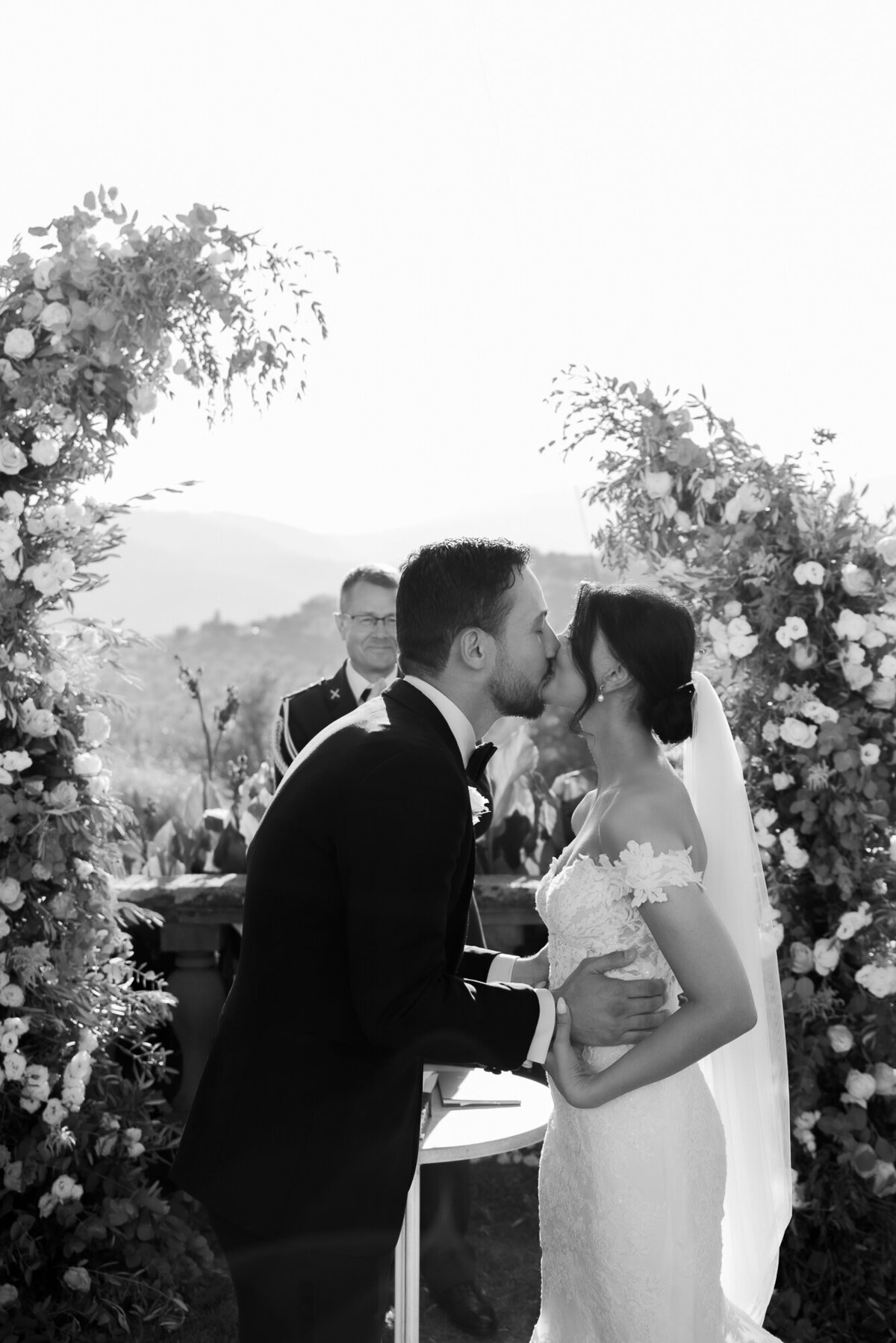 Wedding-photographer-in-Tuscany-Villa-Artimino64