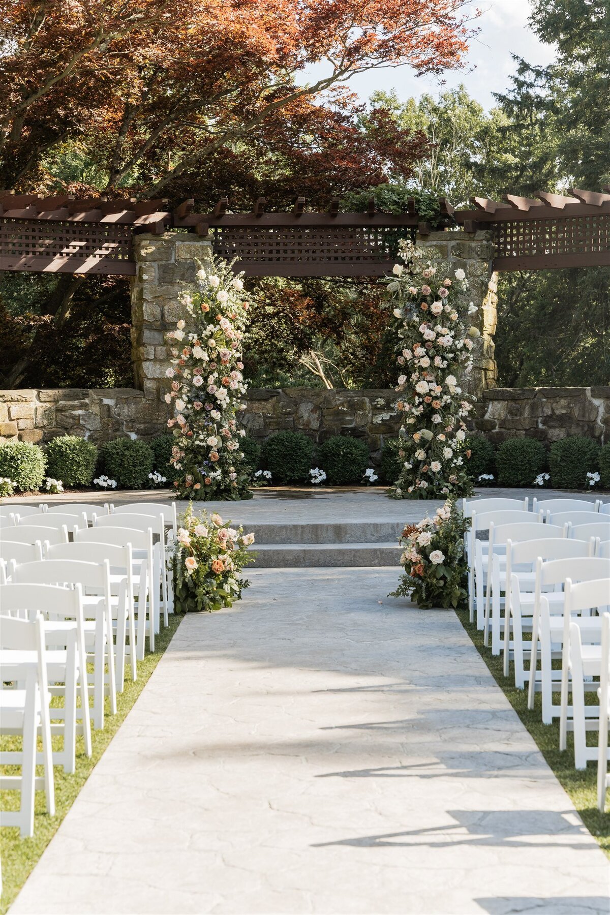 ceremony-le-chateau-wedding-westchester-ny-enza-events