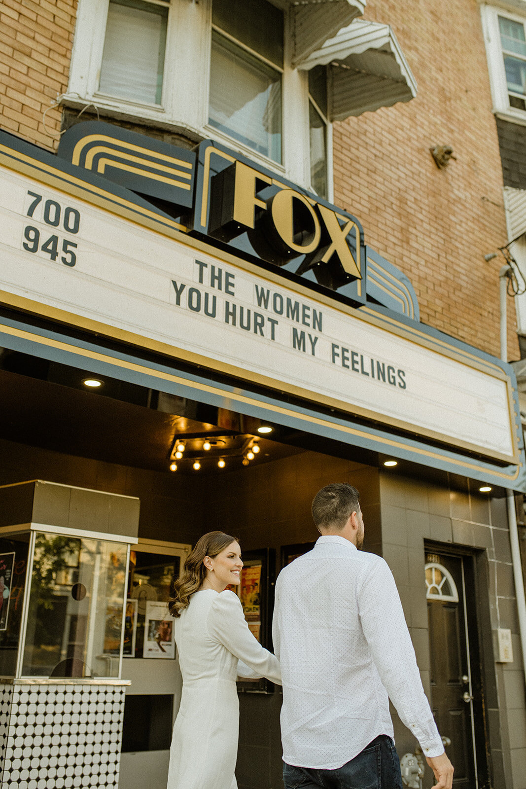 a-toront-engagement-session-queen-street-east-the-beaches-summer-fun-whimsical-romantic-2160