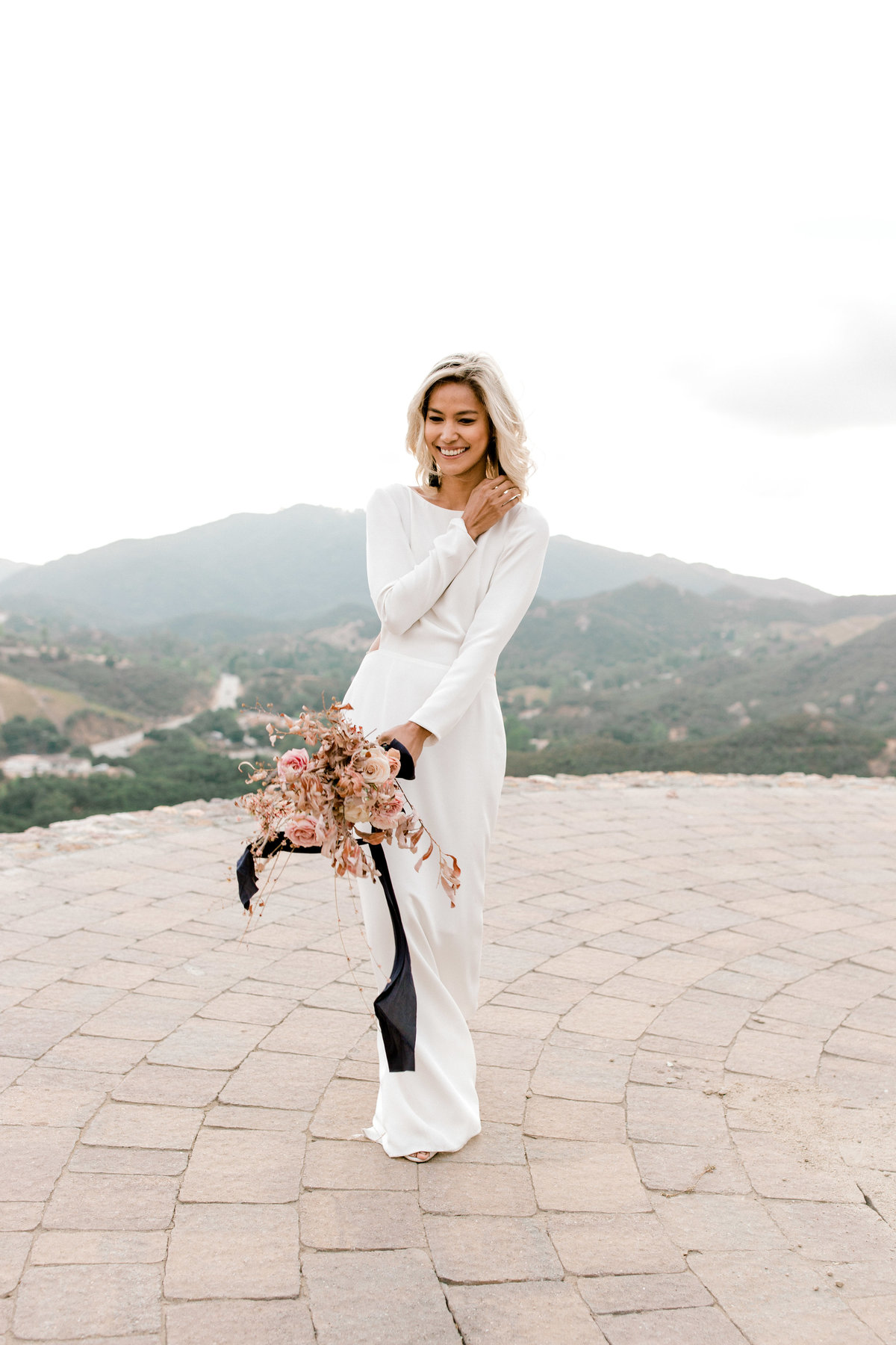 Babsie-Ly-Photography-Fine-Art-Film-Wedding-Photographer-Malibu-Rocky-Oaks-Vineyard-Estate-California-bride-editorial-2018-004