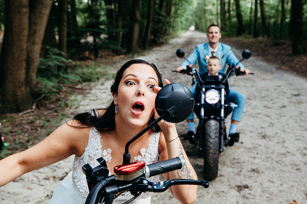 Trouwenbijdehaard, Bosschenhoofd, trouwenmetkinderen, trouweninderegen, trouwenmetchoppers, echopper, bruidopechopper, zundert, rijsbergen, rucphen, schijf, achtmaal, roosendaal, oudenbosch