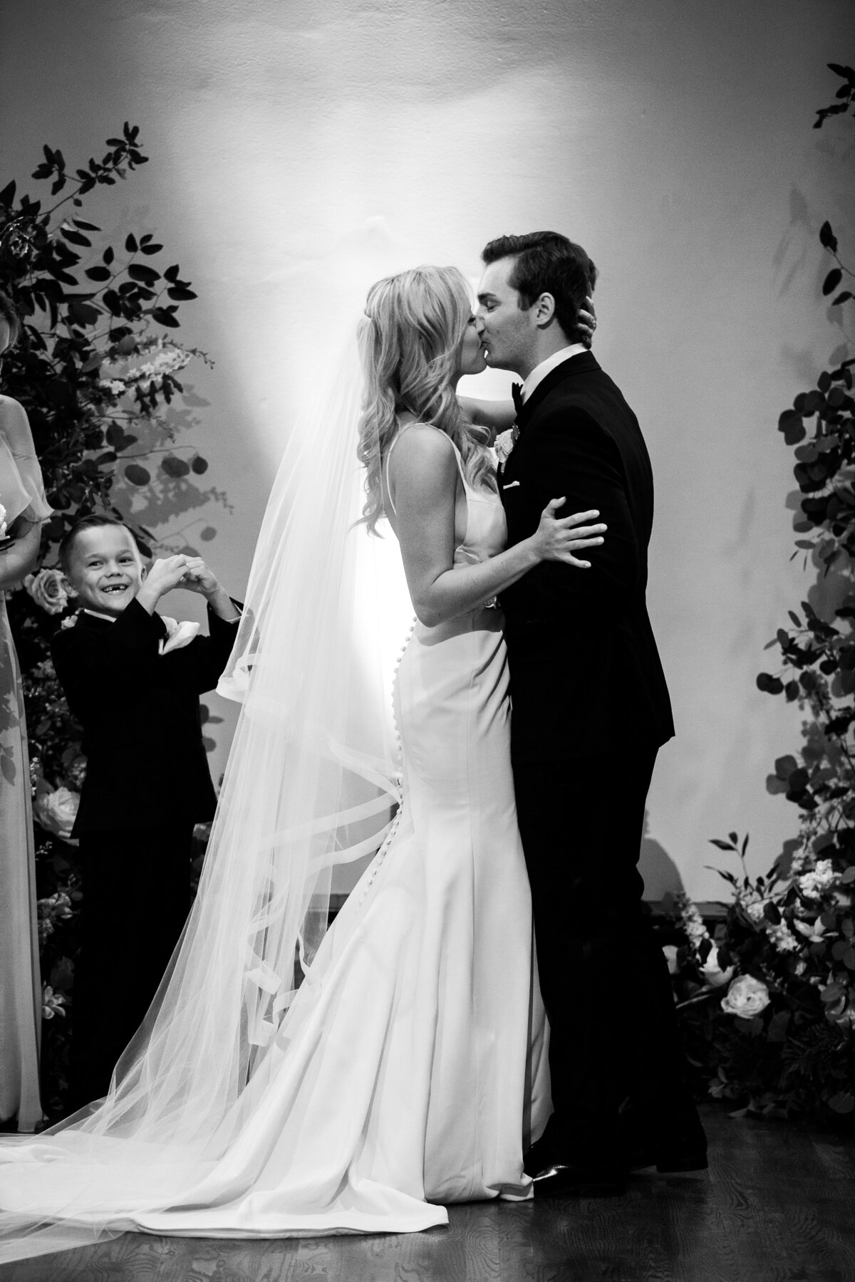 Courtney-Davidson-Photography-The-Bell-Tower-Nashville-Wedding-22