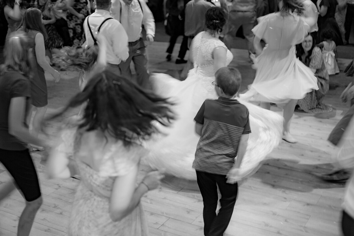 hopping-dance-floor-spinning-bride