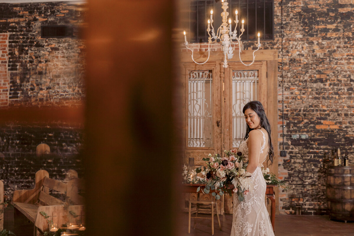 sharonelizabethphotography-smithfieldwinery-hamptonroadsweddingphotographer-948