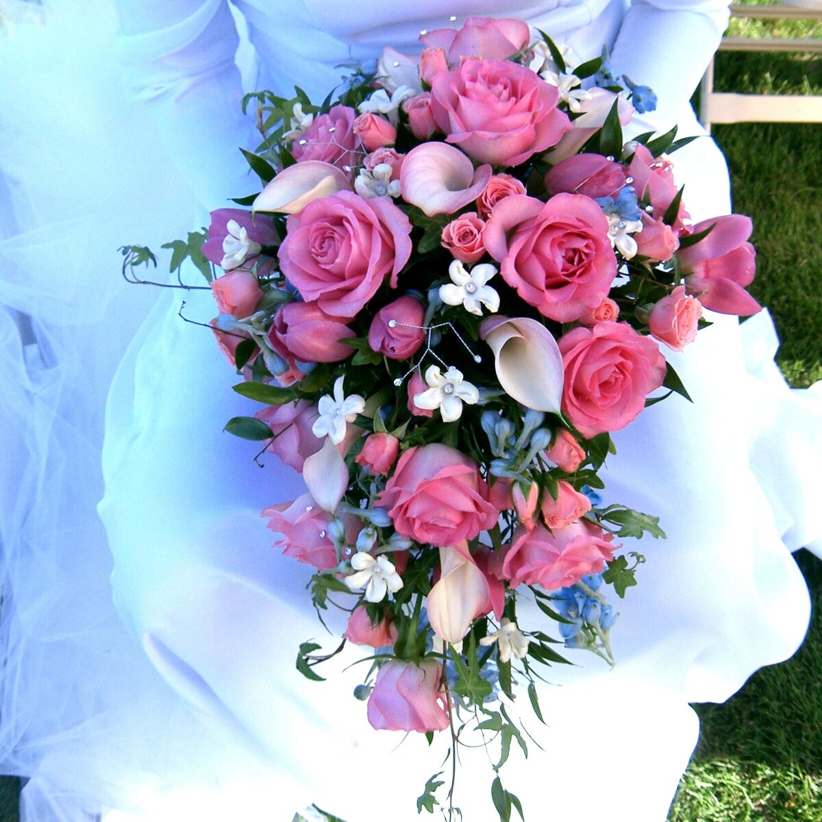 pink and white cascading bridal bouquet 