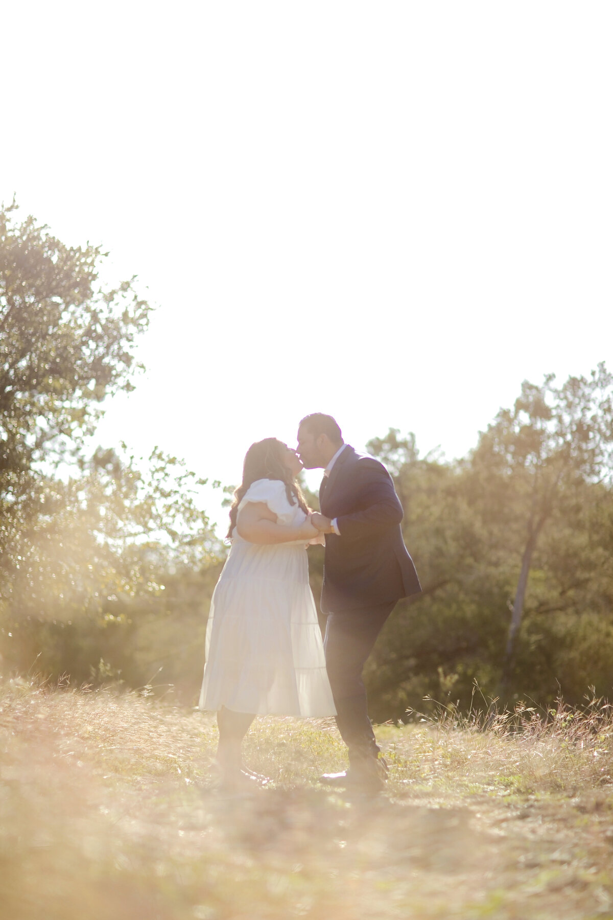engagement photos-golden hour-robin rogers photograhy