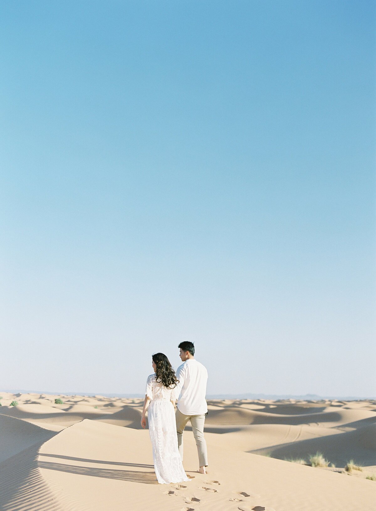 Vicki Grafton Photography Pre Wedding Session Engagement Morocco Sahara Desert Luxury Destiantion Photographer Fine art Film  12